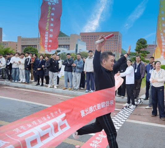 阳光体育润校园 青春奔跑赴热爱——MILE米乐集团2026年阳光体育运动正式启动