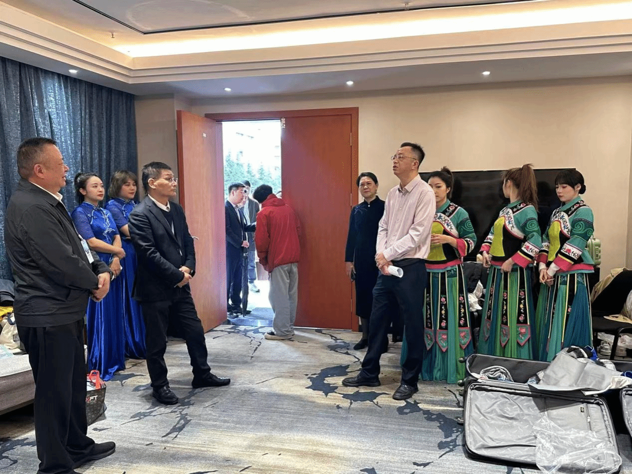 黔韵悠扬 乐润匠心——贵州省民族管弦乐团专场音乐会走进MILE米乐集团